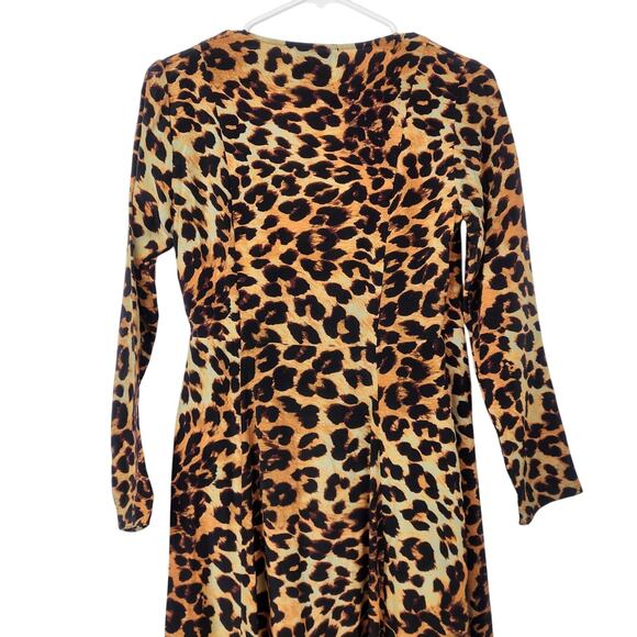 we are Leone Leopard Wrap Dress Size XS/Small Long Sleeve Maxi NWT 100% Silk - Picture 7 of 11